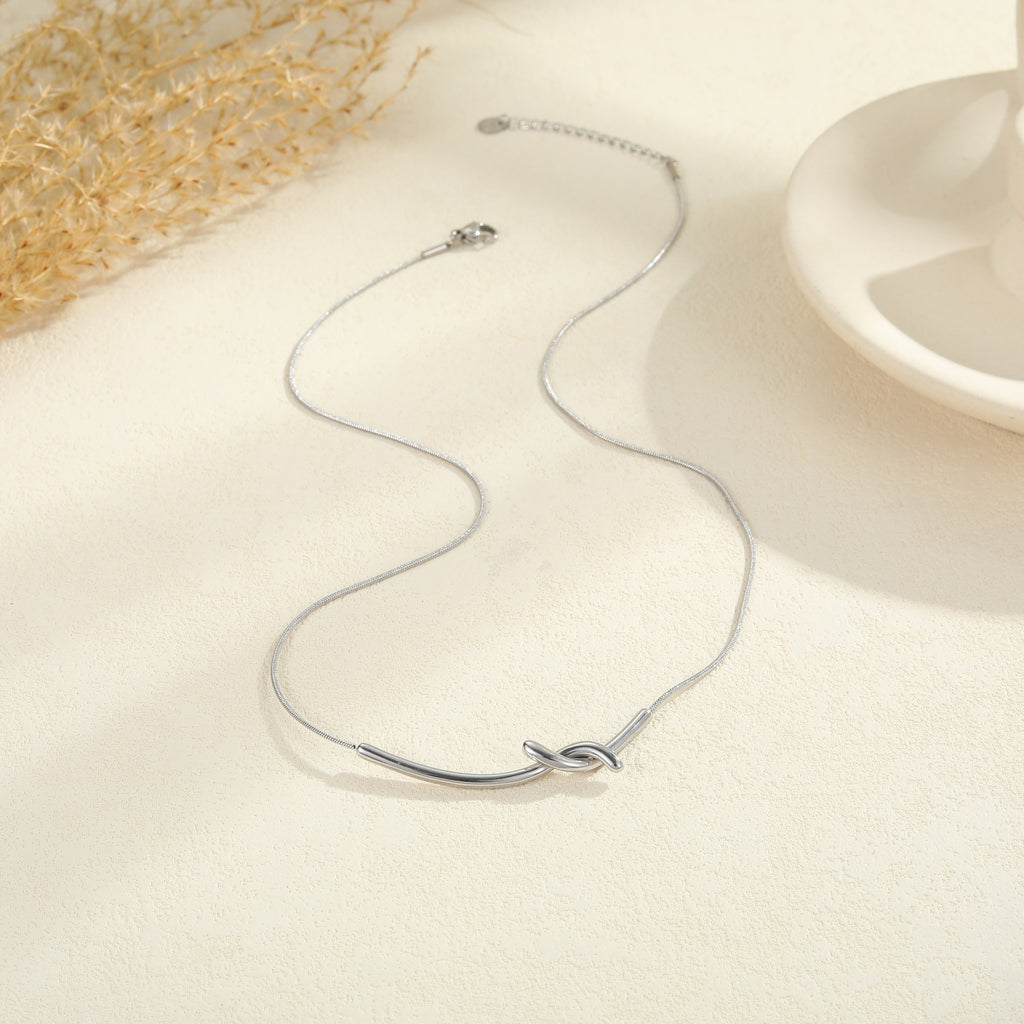 European And American Fashion Minimalist Twist Knot Pendant Stainless Steel Necklace