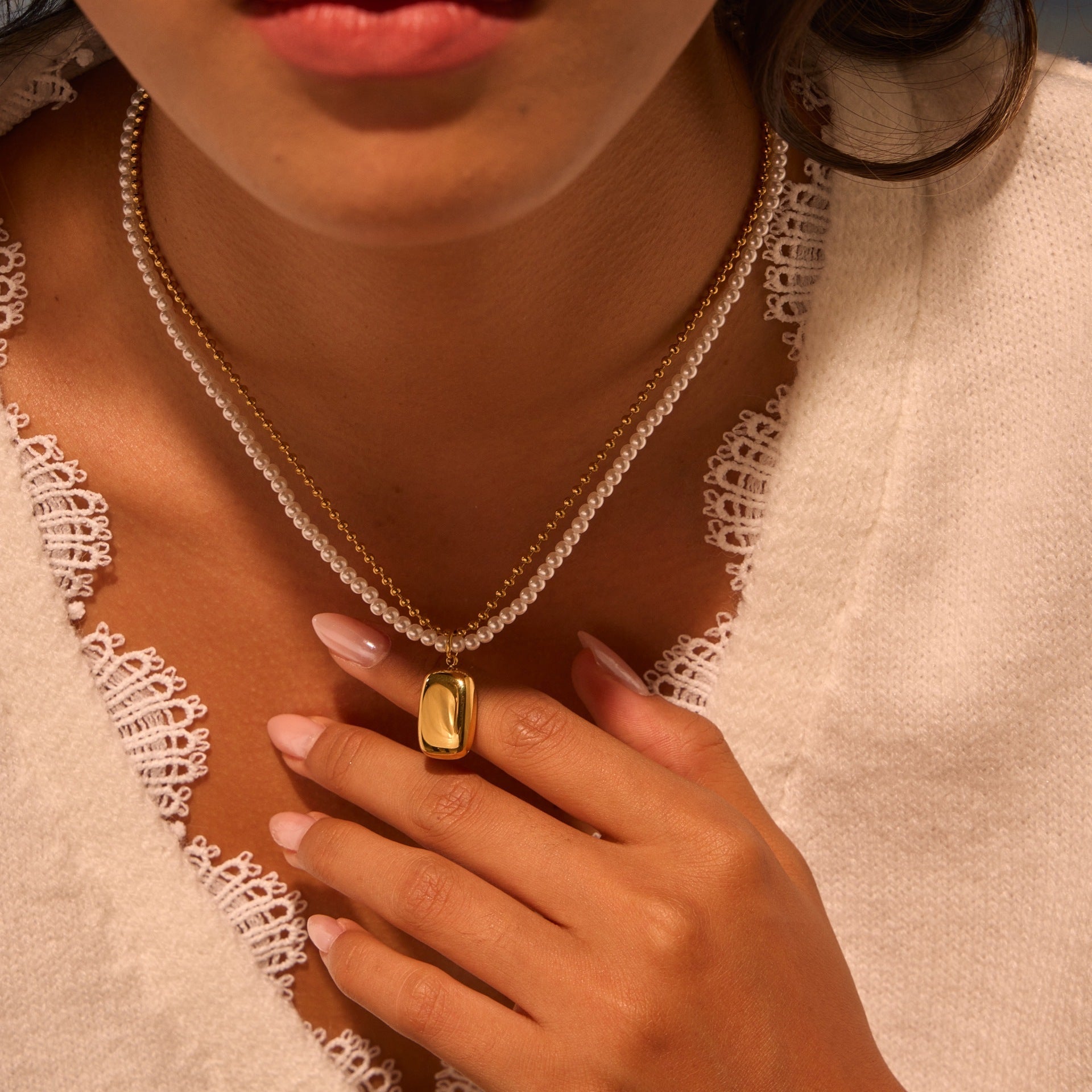 Double-layer Pearl Necklace Titanium Steel Necklace Twin Light Luxury High Sense