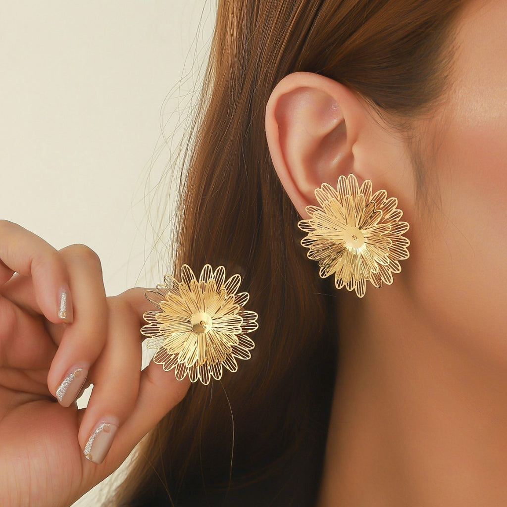 Three-dimensional Hollow Flower Earrings
