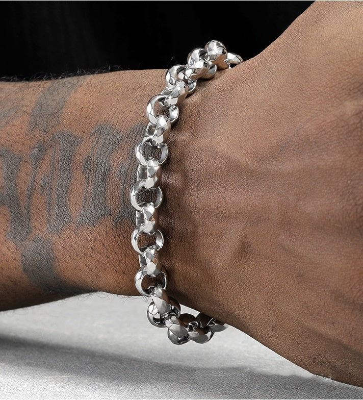 Hip Hop European And American Fashion High-end And Timeless Silver O-ring Titanium Steel Bracelet