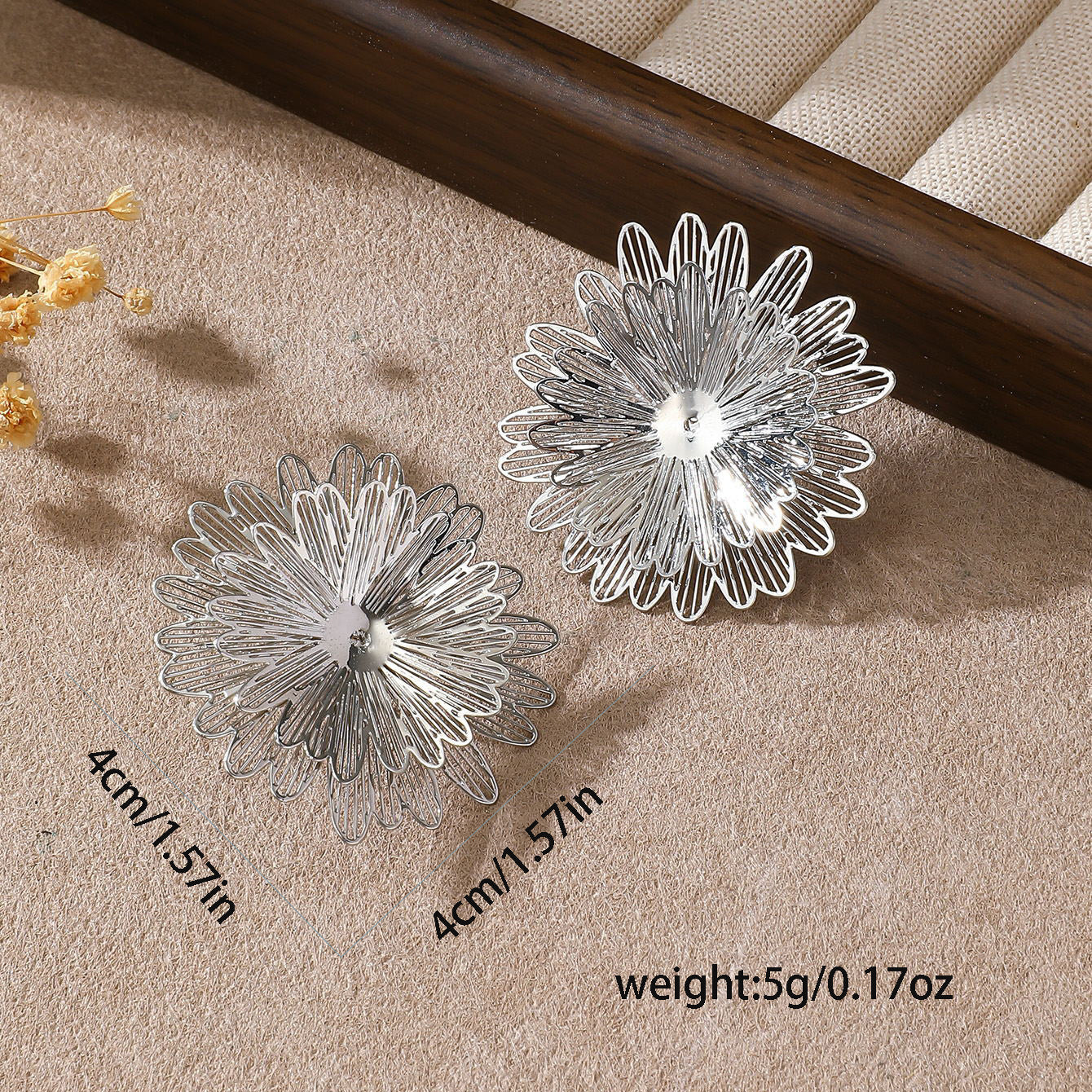 Three-dimensional Hollow Flower Earrings