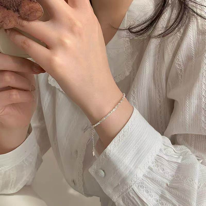 925 Silver-plated Broken Silver Bracelet Light Luxury