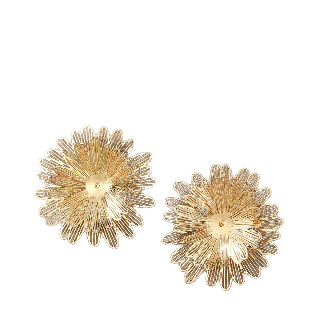 Three-dimensional Hollow Flower Earrings