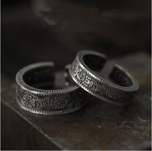Retro Distressed Embossed Water Ripple Ring Love